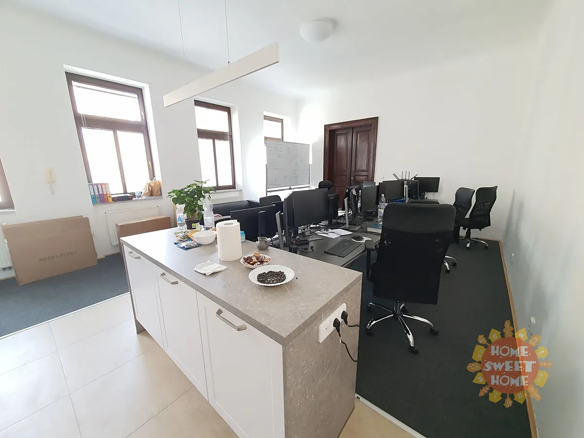 Pronájem kanceláře 65 m²